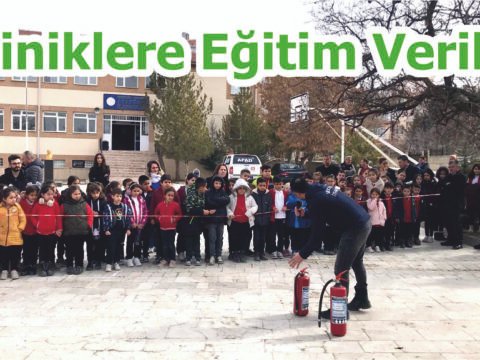 Miniklere Eğitim Verildi